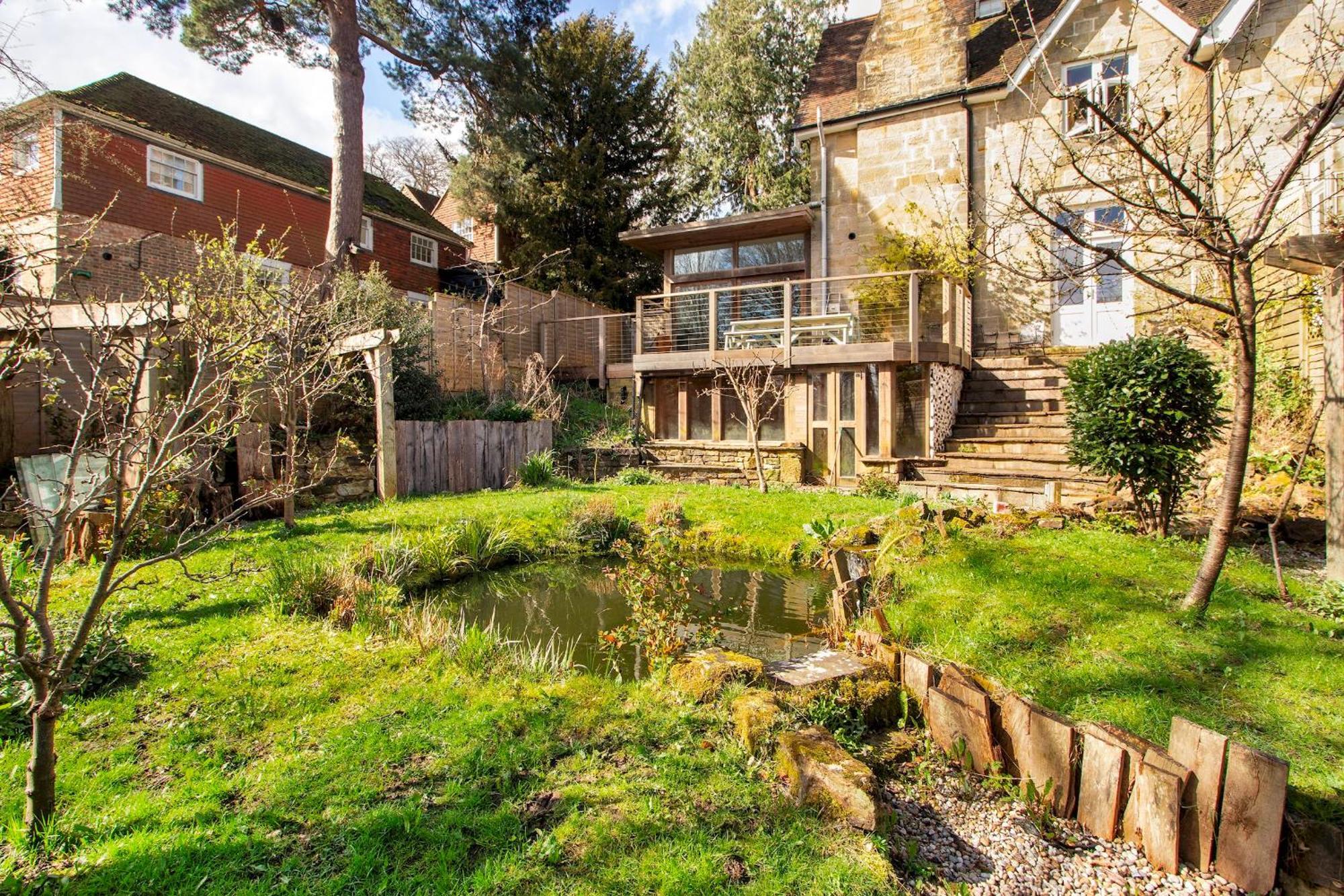 Sanctuary Forest Row Countryside Village Escape Pass The Keys Экстерьер фото